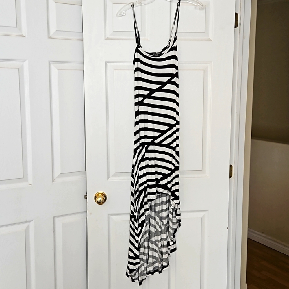 Black and white dress
